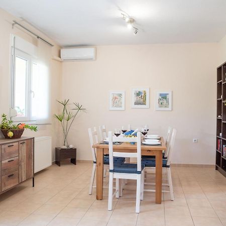 Solari Hill Maisonette Two Private Parking Alepou Exteriér fotografie
